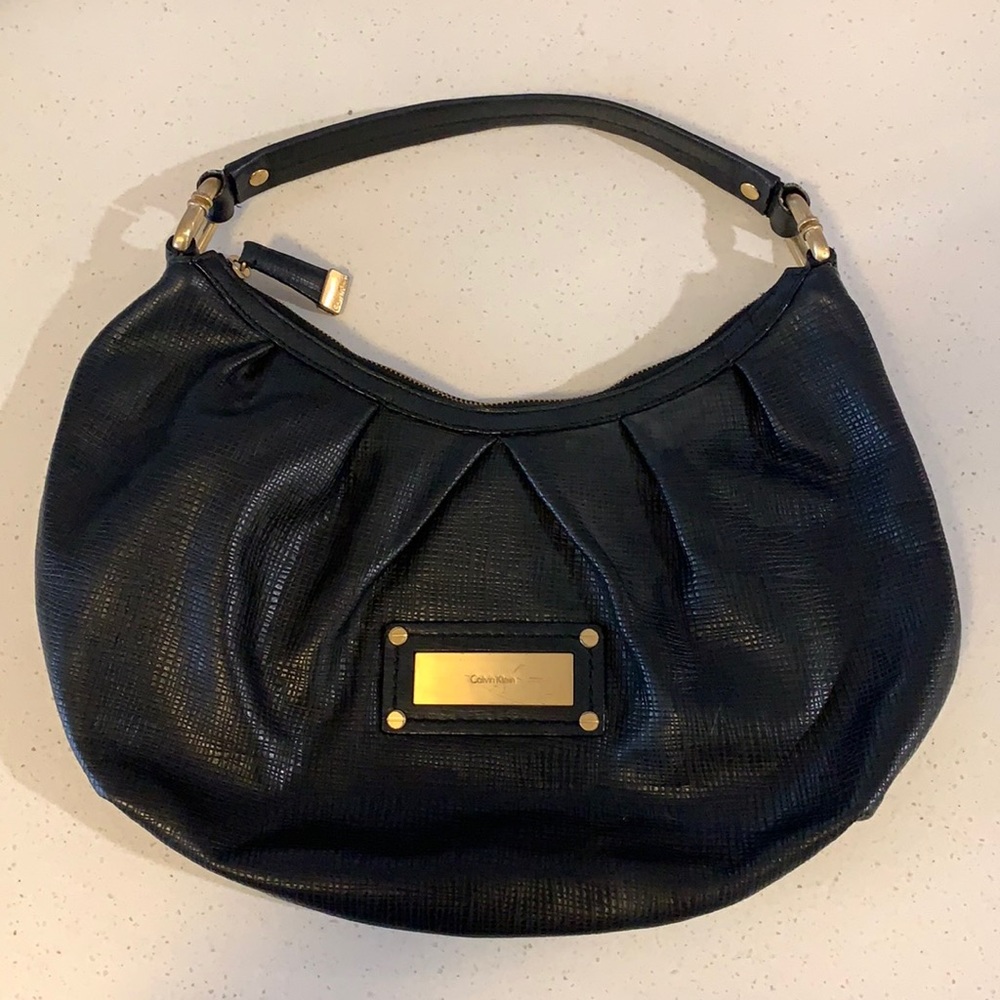Calvin Klein black leather shoulder bag